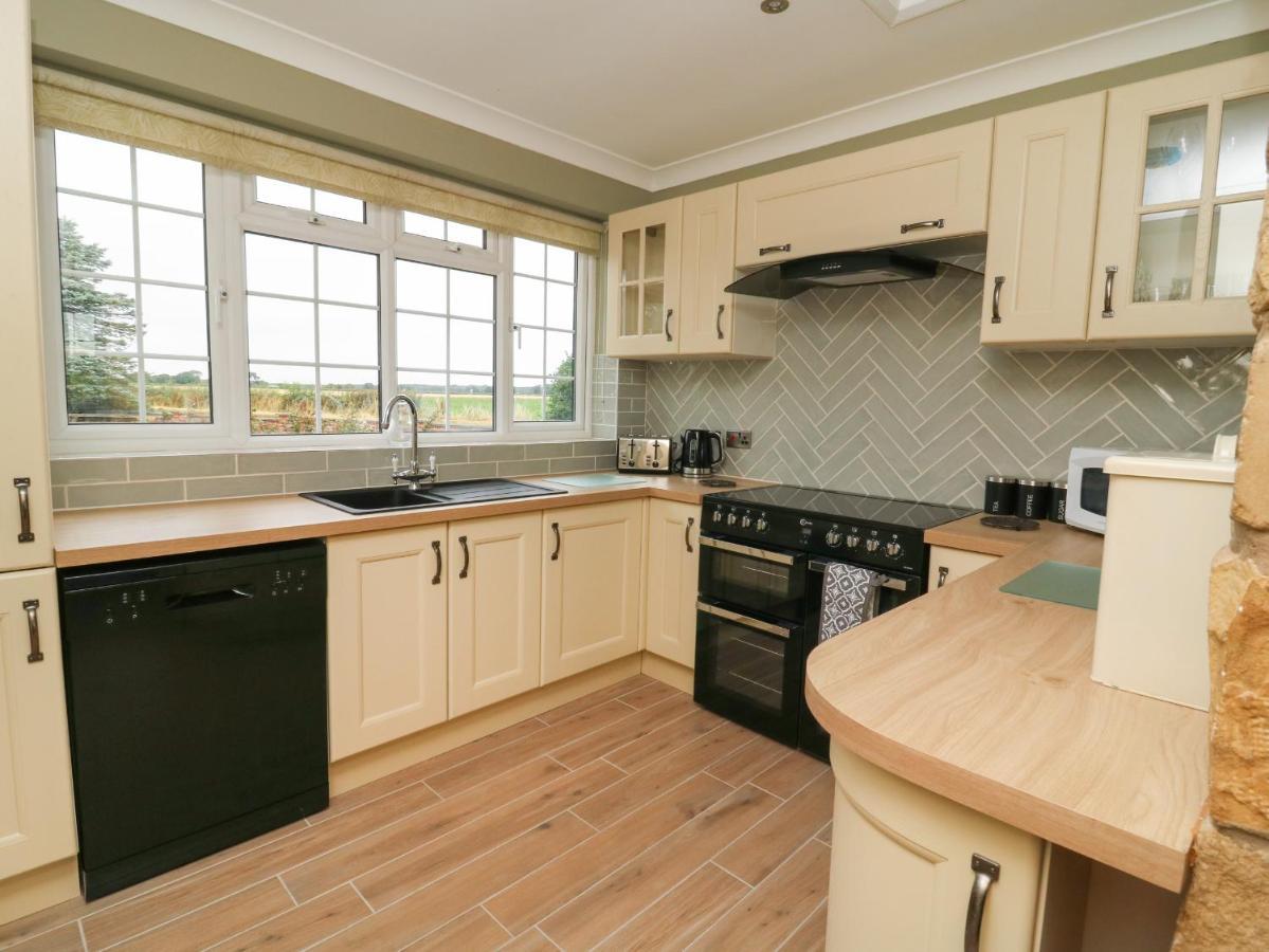 Villa 2 Crosslands York Exterior foto
